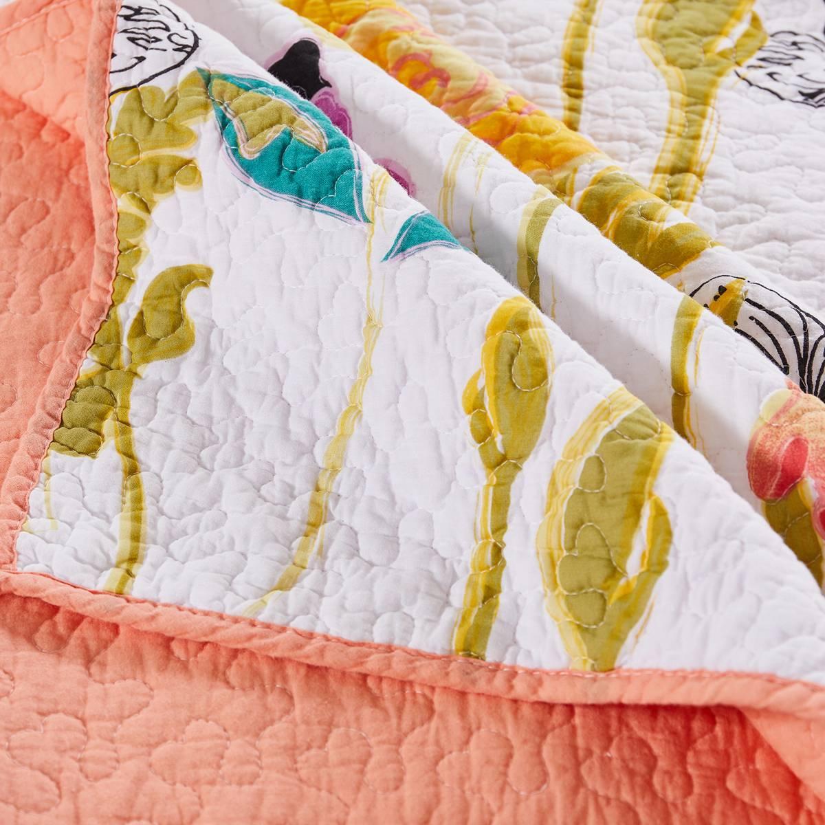 Greenland Home Fashions™ Watercolor Dream Quilted Throw