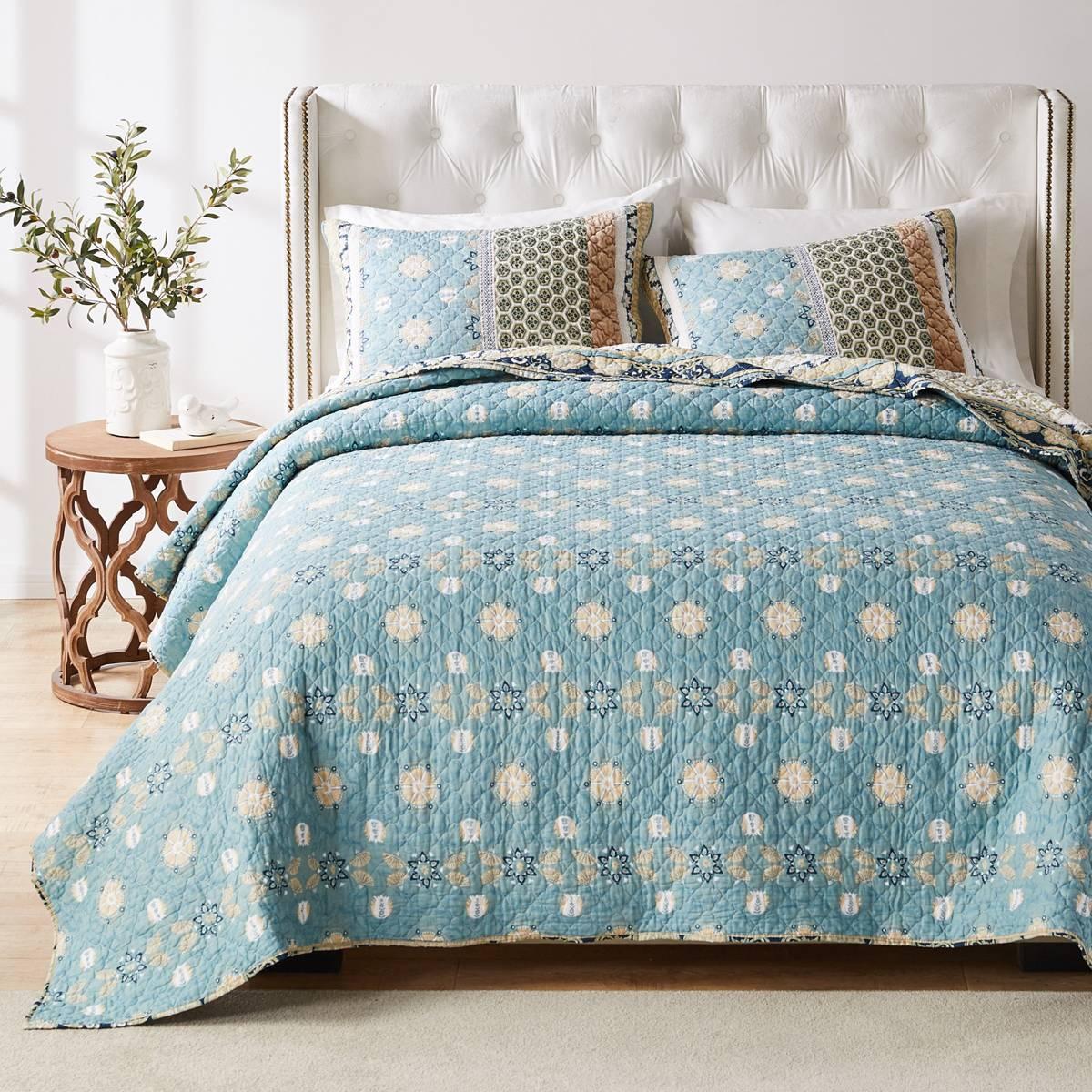 Greenland Home Fashions™ Thalia Velvet Reversible Quilt Set