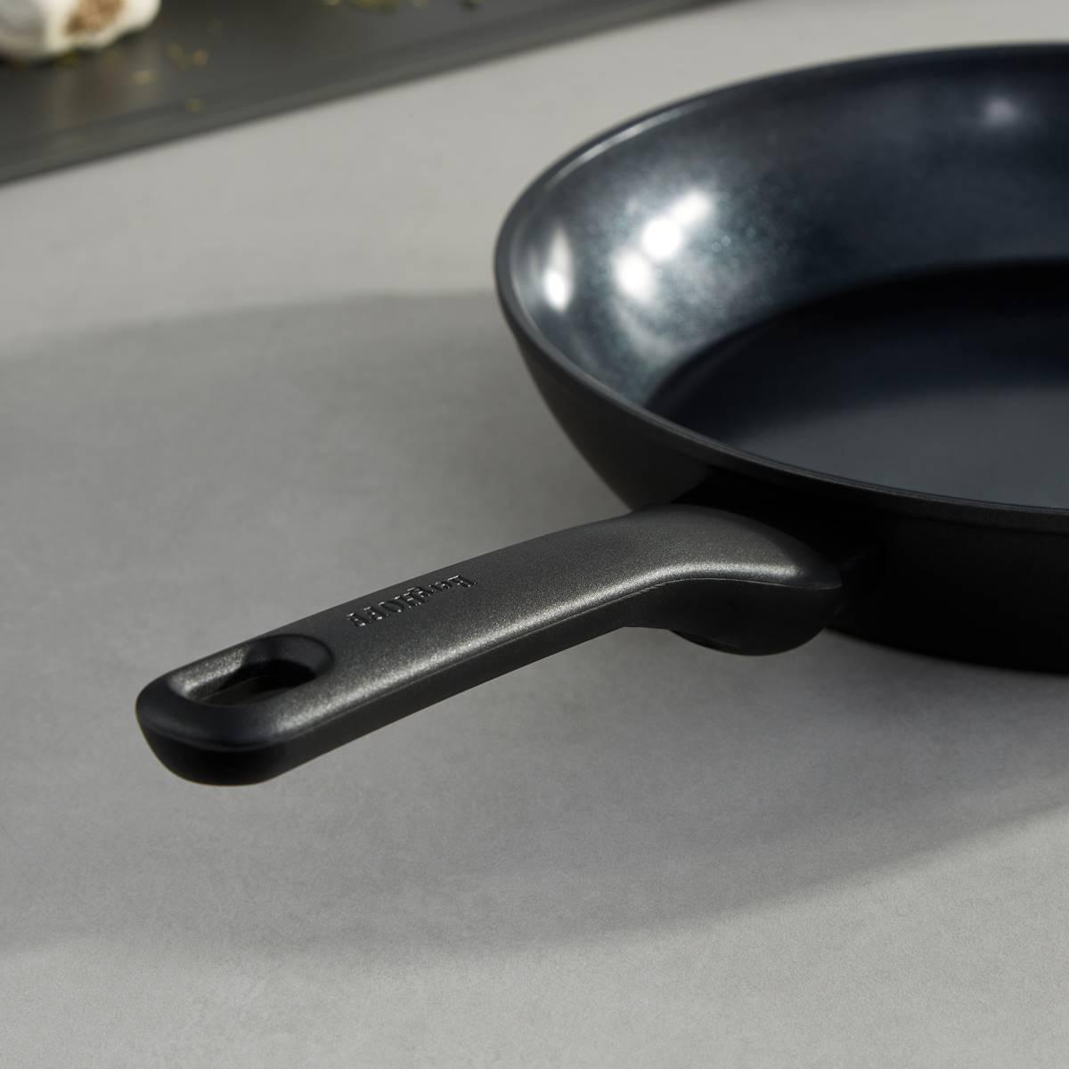 BergHOFF Helix Nonstick 11in. Ceramic Frying Pan
