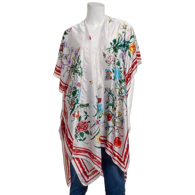 Womens Adrienne Vittadini 2pc. Beaded Satin Kimono & Hat Set