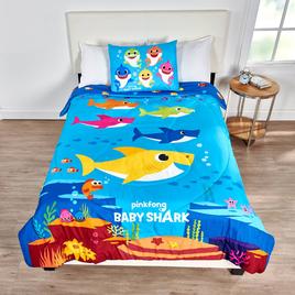 Nickelodeon™ Baby Shark & Shark Family Reversible Comforter Set
