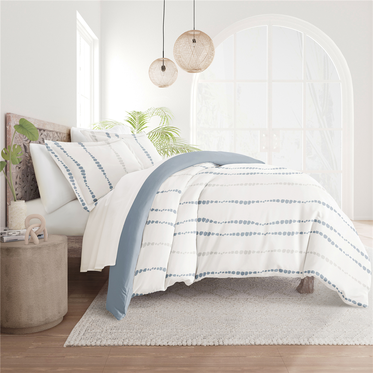 Soft Essentials Ultra-Soft Urban Vibe Reversible Duvet Cover Set