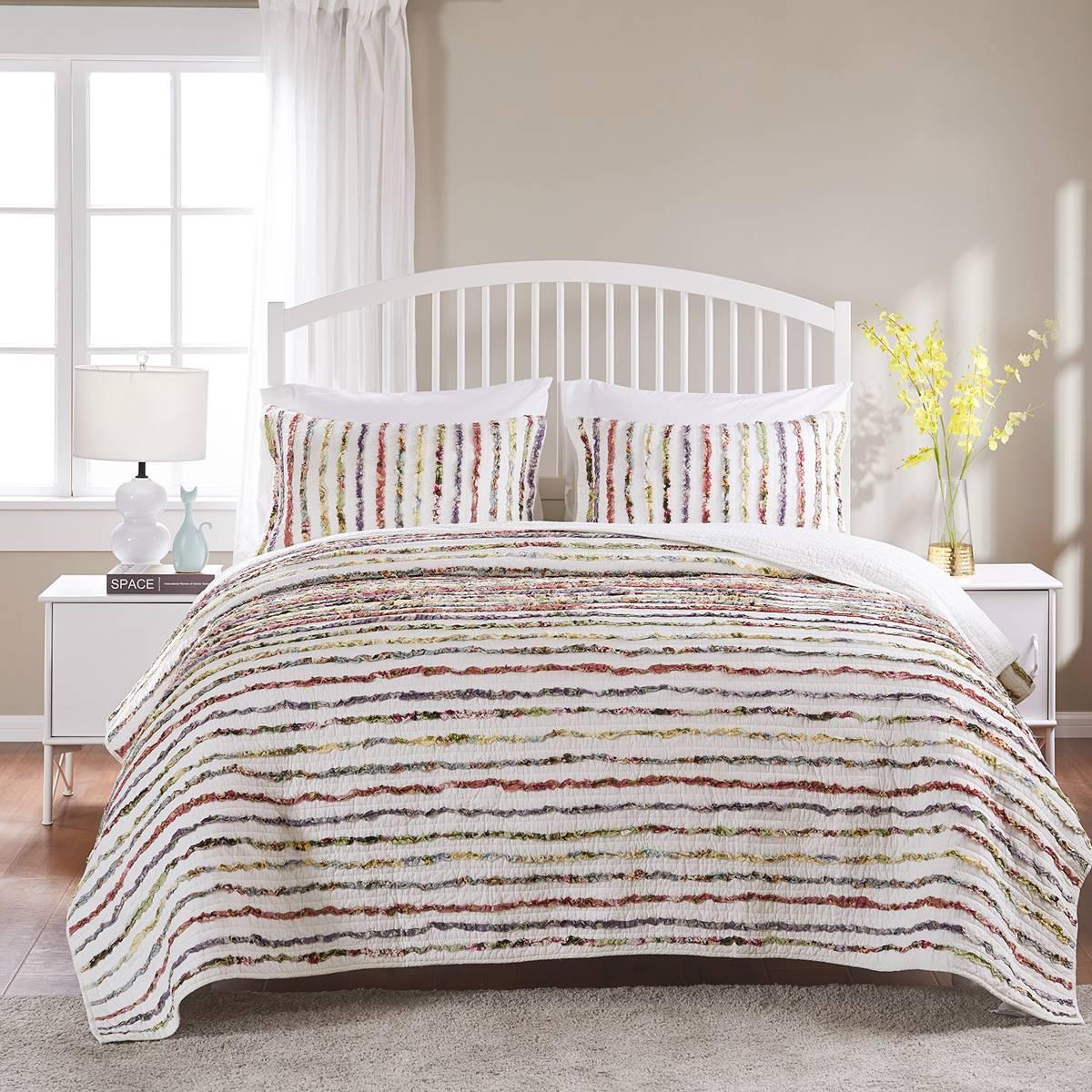 Greenland Home Fashions™ Bella Ruffle Frayed Edge Quilt Set