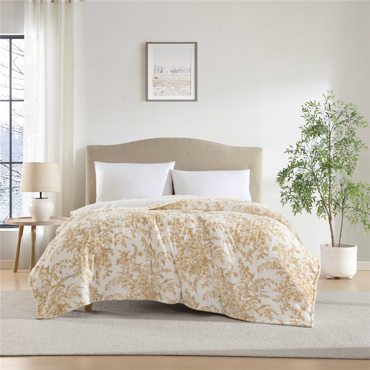 Laura Ashley(R) Bedford Heated Floral Blanket