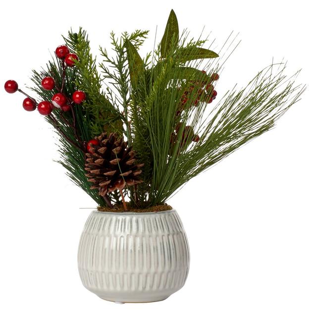 Pinecone Berry Centerpiece
