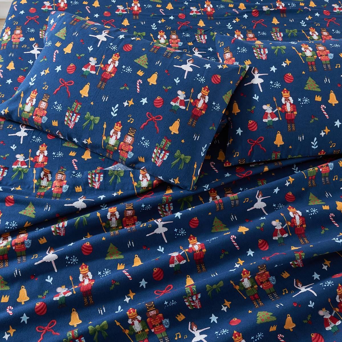 Freshfolds Cotton Happy Hillside Holiday 4pc. Flannel Sheet Set