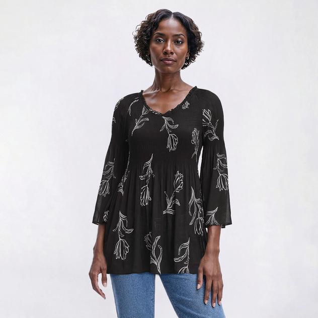 Womens Floral & Ivy 3/4 Sleeve Pleater Floral Blouse