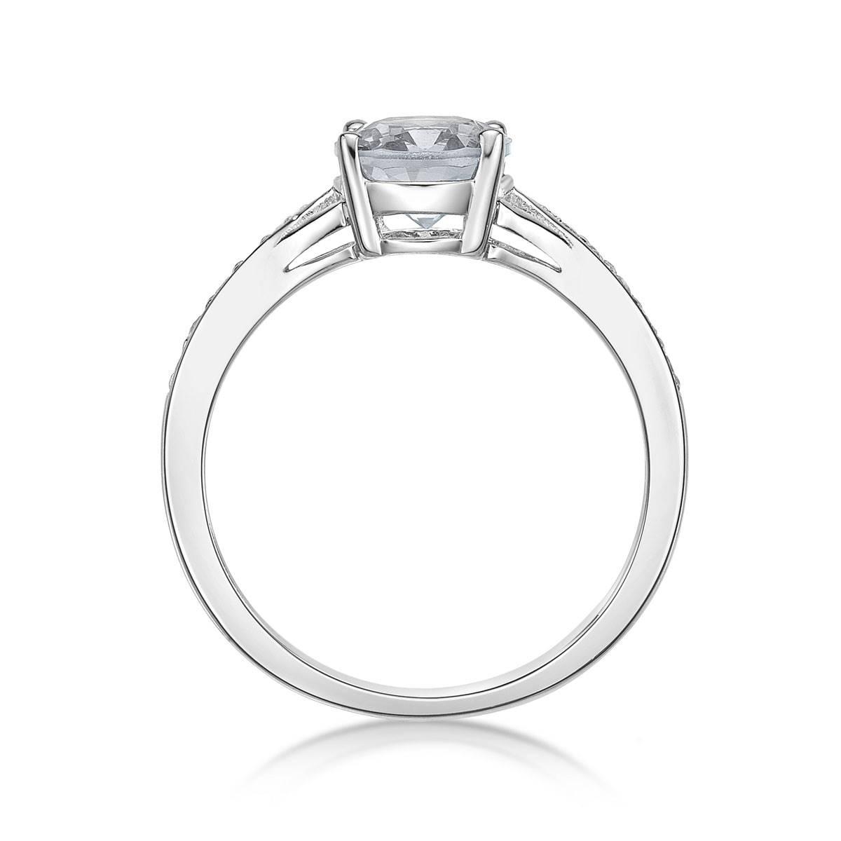 Sterling Silver Ring w/ White Topaz Gemstones