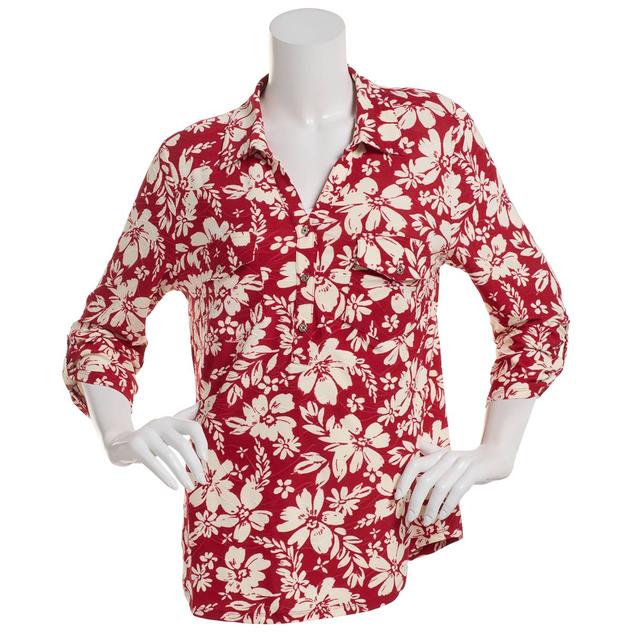 Petite Emily Daniels 3/4 Sleeve Floral 2 Pocket Henley Blouse