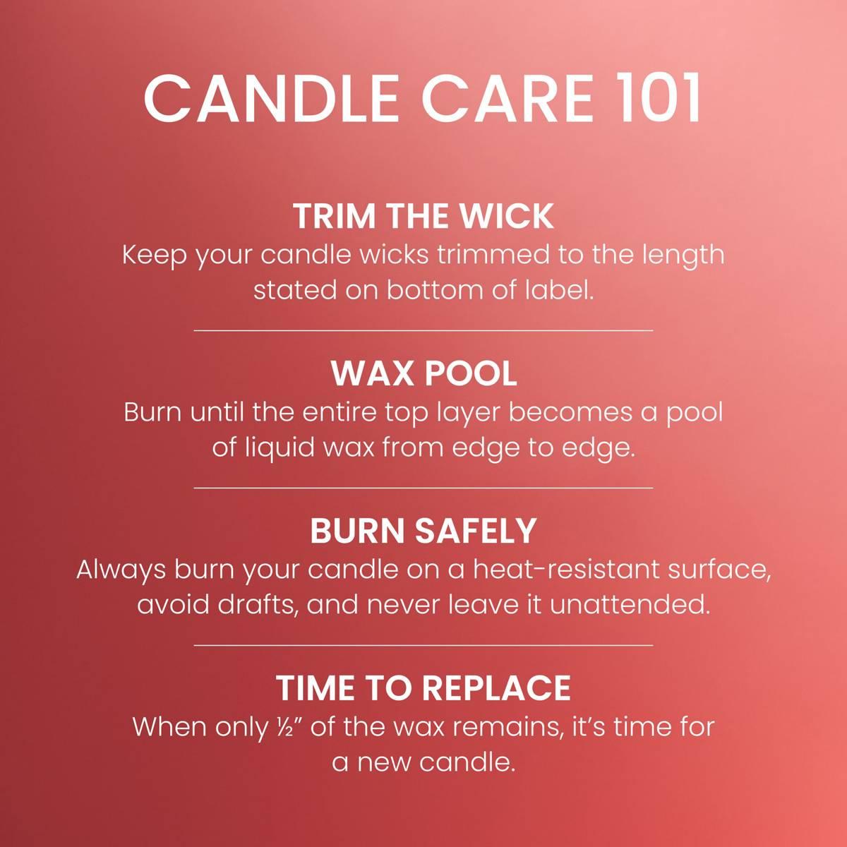 Yankee Candle® White Strawberry Bellini Medium Pillar Candle