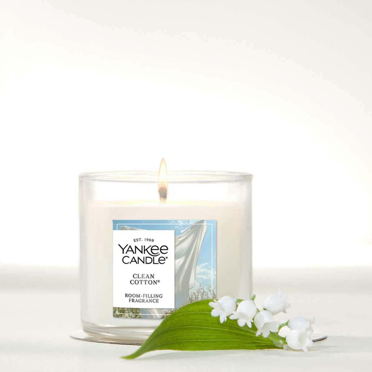 Yankee Candle(R) 4.5oz. Clean Cotton Tumbler Candle