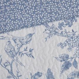 Cedar Court Chantilly Toile Reversible Quilt Set - King