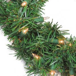 Northlight Seasonal 10in. Deluxe Windsor Pine Christmas Wreath