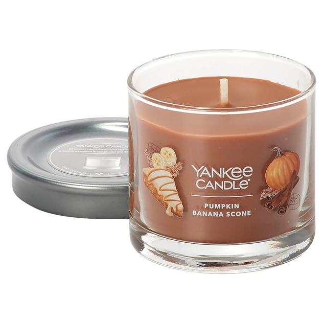Yankee Candle® Signature Pumpkin Banana Scone Tumbler Candle