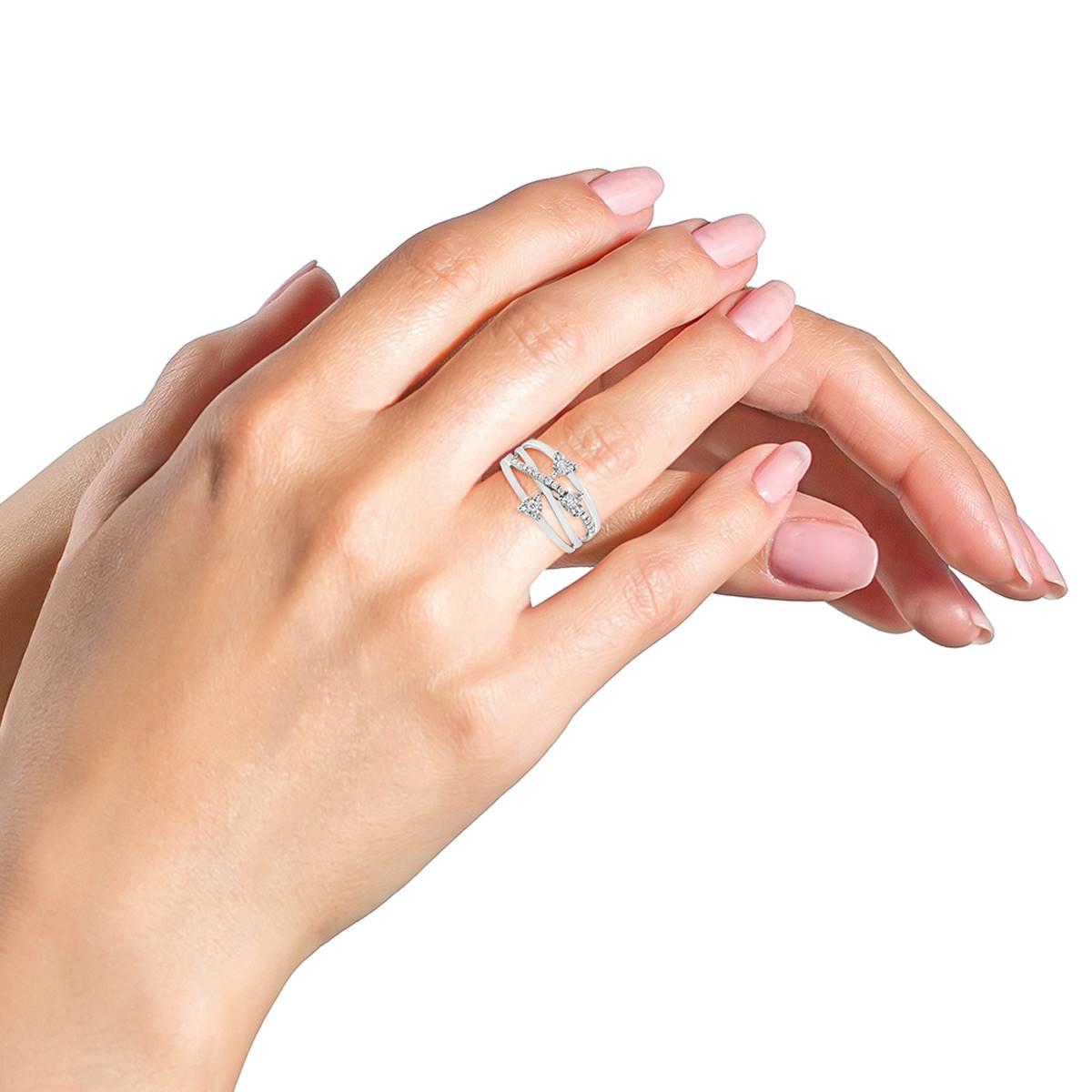 Haus of Brilliance 1/5 ctw. Diamond Heart Cross-Over Bypass Ring