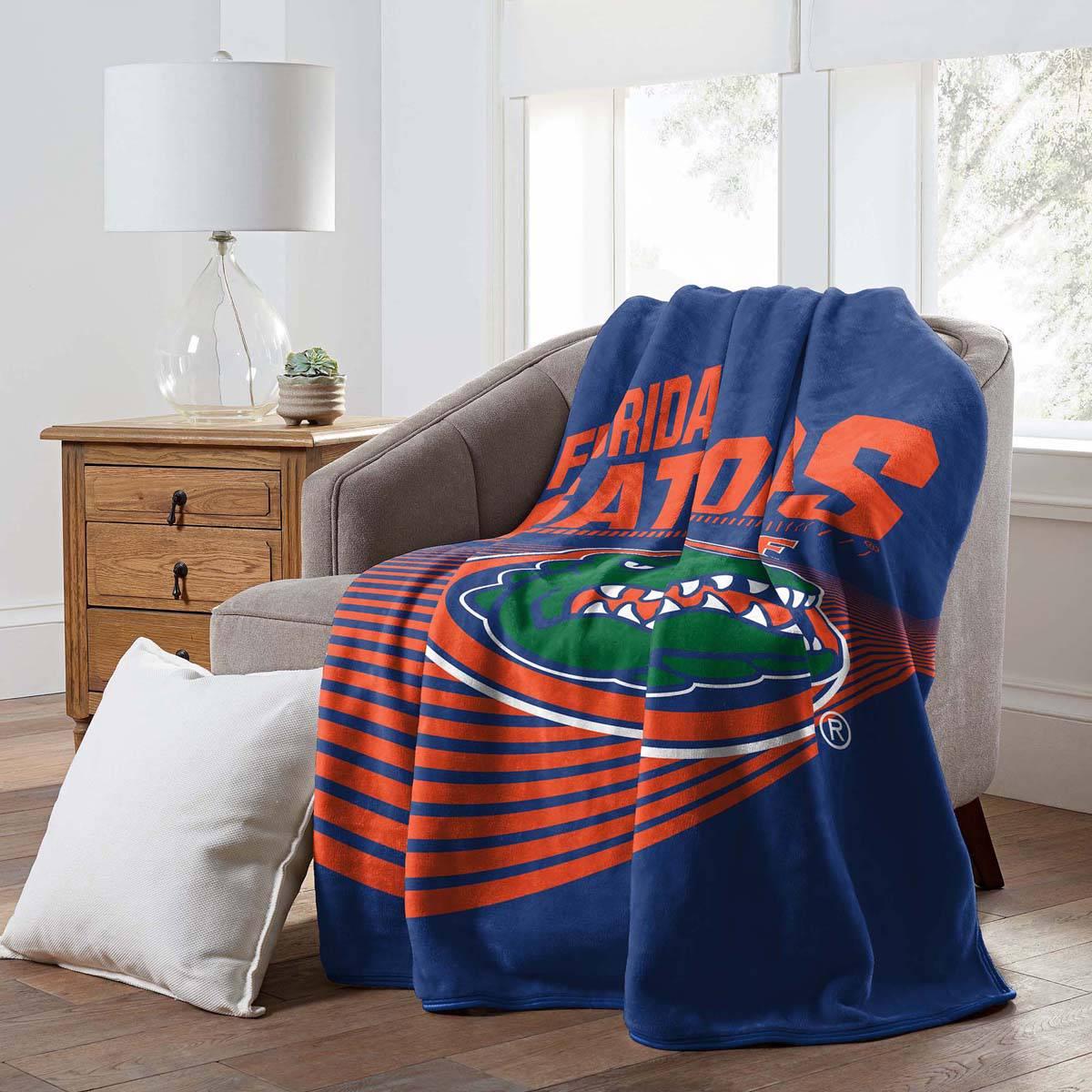 Sweet Home Collection NCAA Florida Gators Throw