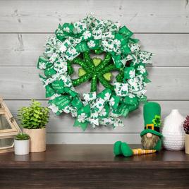 Northlight Seasonal Ribbons & Shamrocks St. Patrick''s Day Wreath