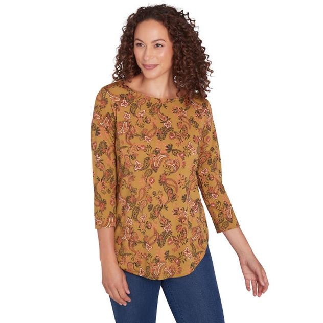 Petite Emaline Key Items 3/4 Sleeve Paisley Tee