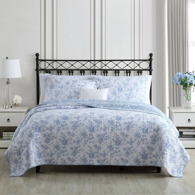 Laura Ashley® Walled Garden 136 Thread Count Reversible Quilt Set
