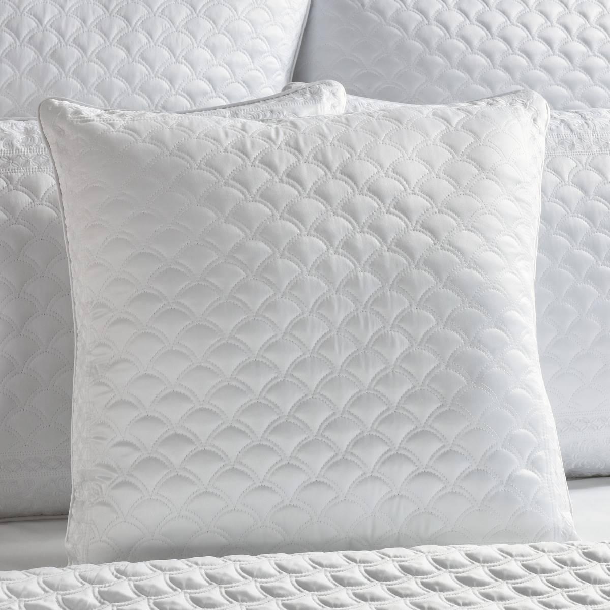 J. Queen New York Lyndon Decorative Throw Pillow - 20x20