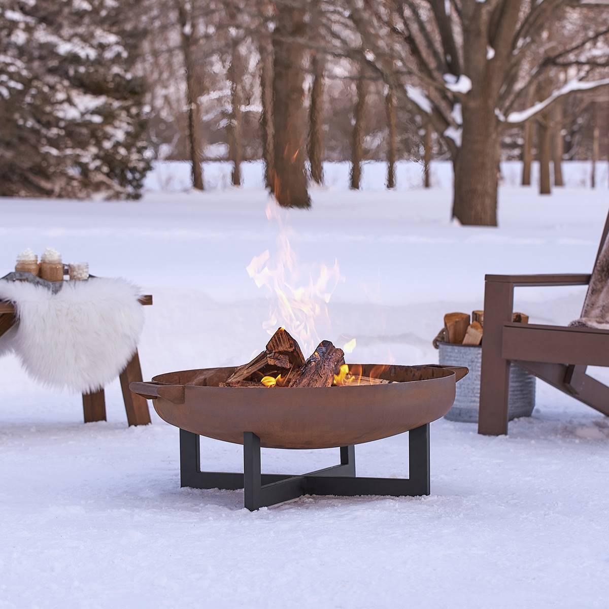 Real Flame La Porte 31in. Round Steel Wood Burning Fire Pit
