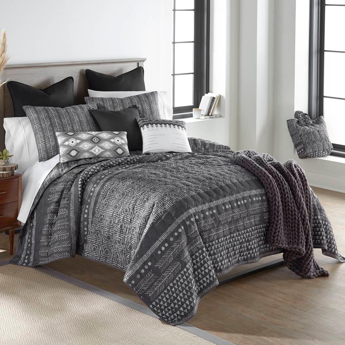 Donna Sharp Nomad 3pc. Comforter Set