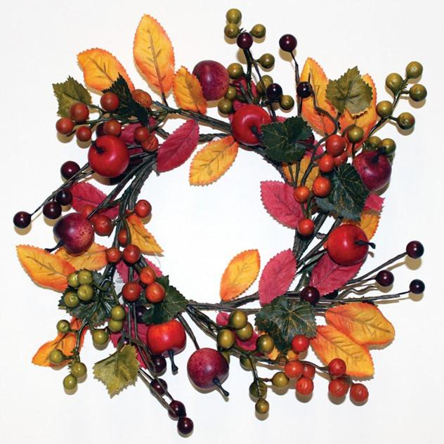 A Cheerful Giver® Apple Berry Candle Ring