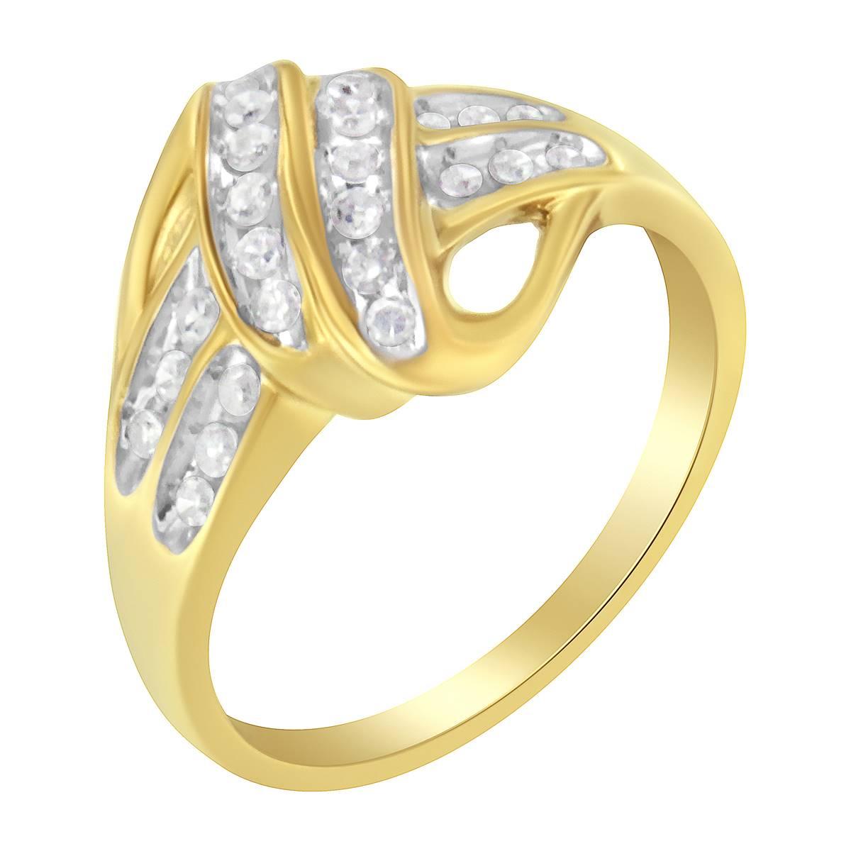 Loveblooms™ Yellow Gold 1/4ctw. Diamond Bypass Ring