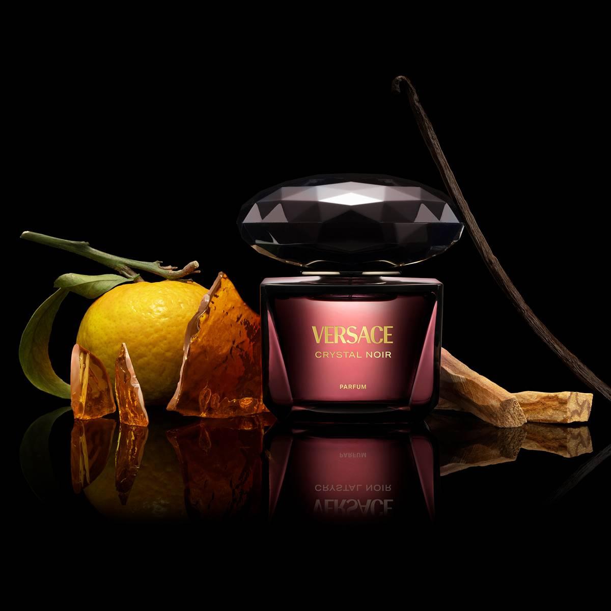 Versace Crystal Noir Parfum