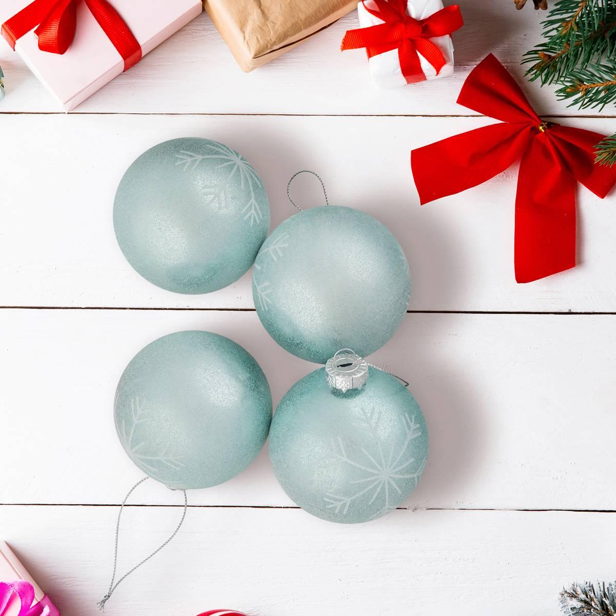 Northlight Seasonal 4ct. Snowflake Christmas Ball Ornament Set