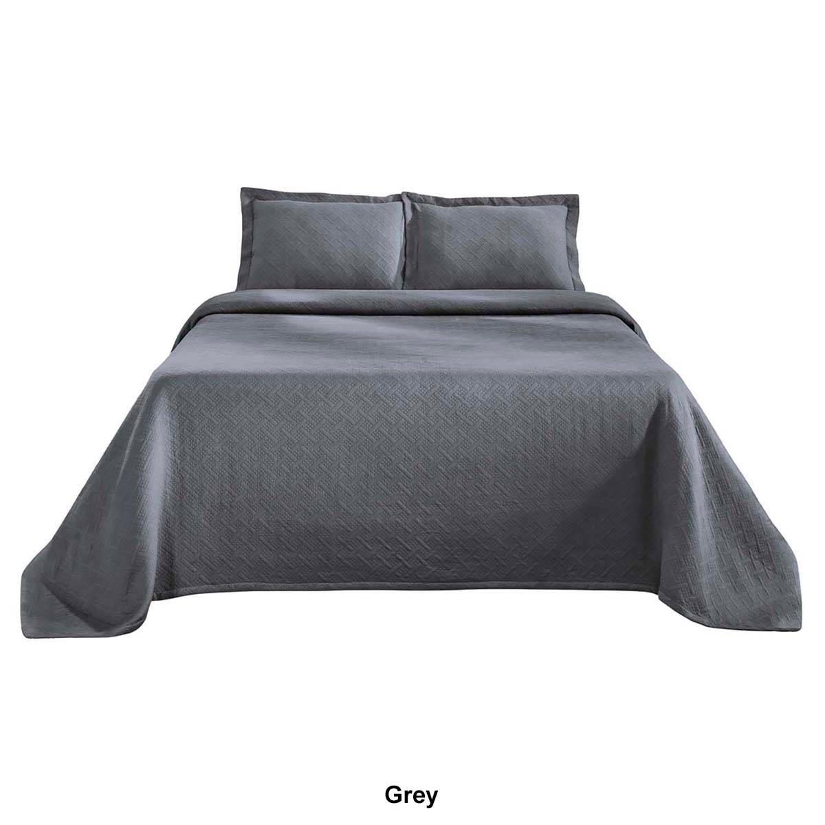 Superior Jacquard Matelassé Cotton Basketweave 3pc. Bedspread Set