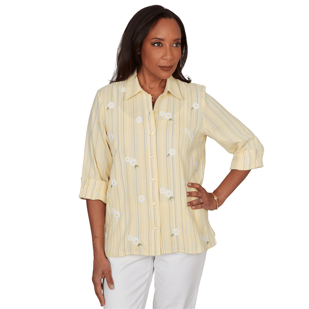 Petite Alfred Dunner Out Of The Blue Embroidered Daisy Blouse