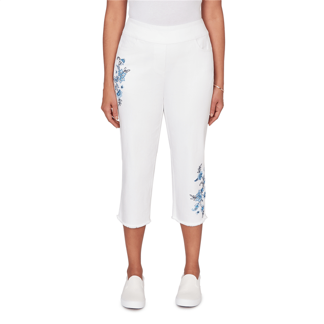 Petite Alfred Dunner Mykonos Floral Embroidery Fringe Hem Capris