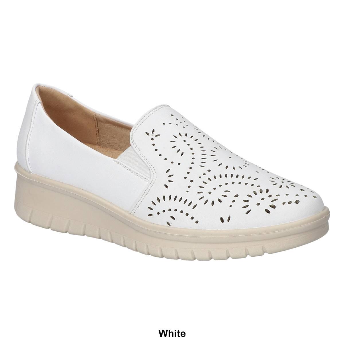 Womens Easy Street Ying Comfort Flats