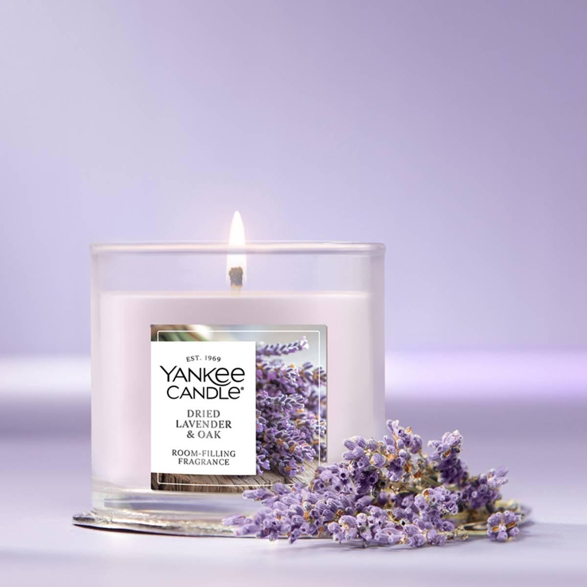 Yankee Candle(R) 4.5oz. Dried Lavender Oak Tumbler Candle