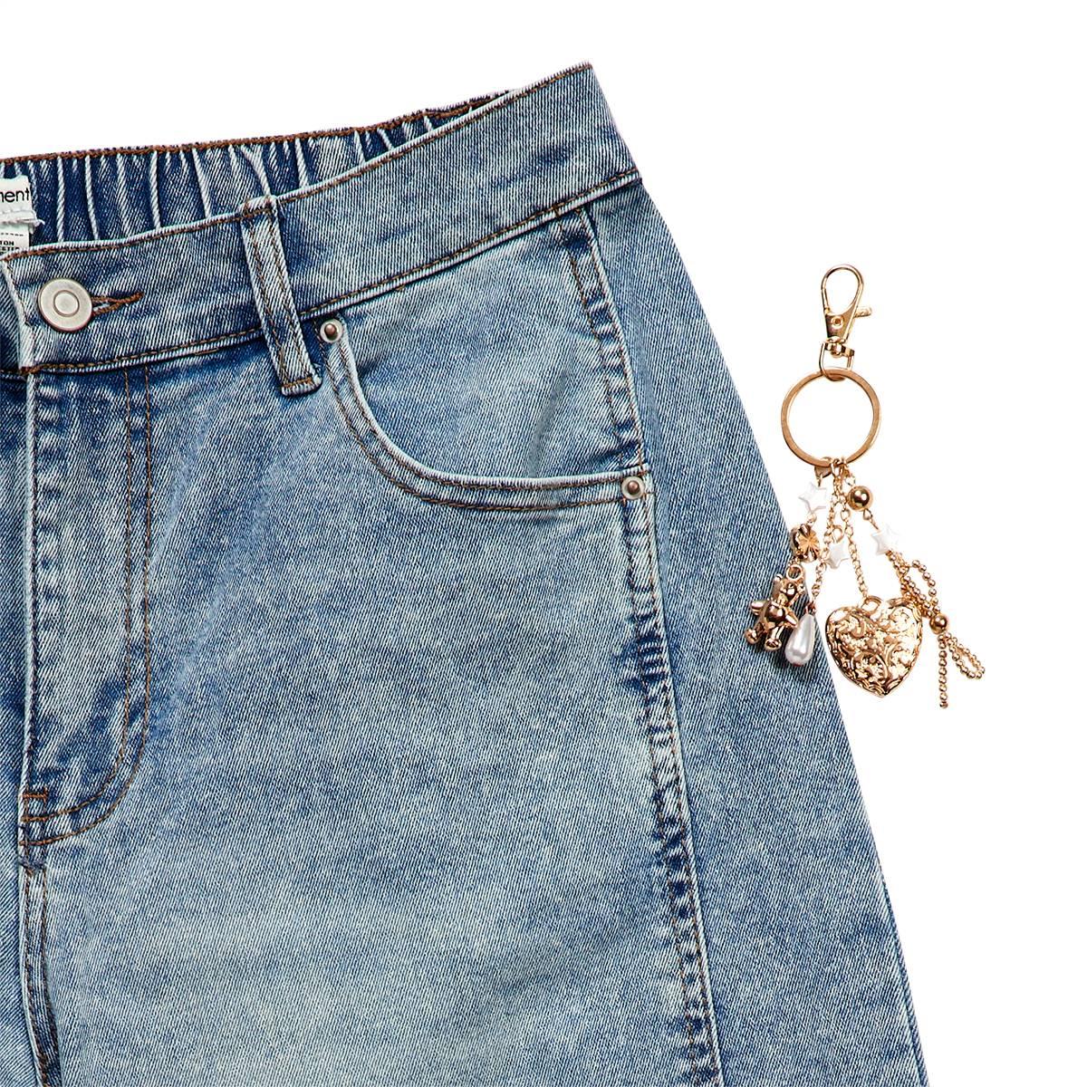 Juniors No Comment Classic Barrel Leg Jeans with Charm Keychain