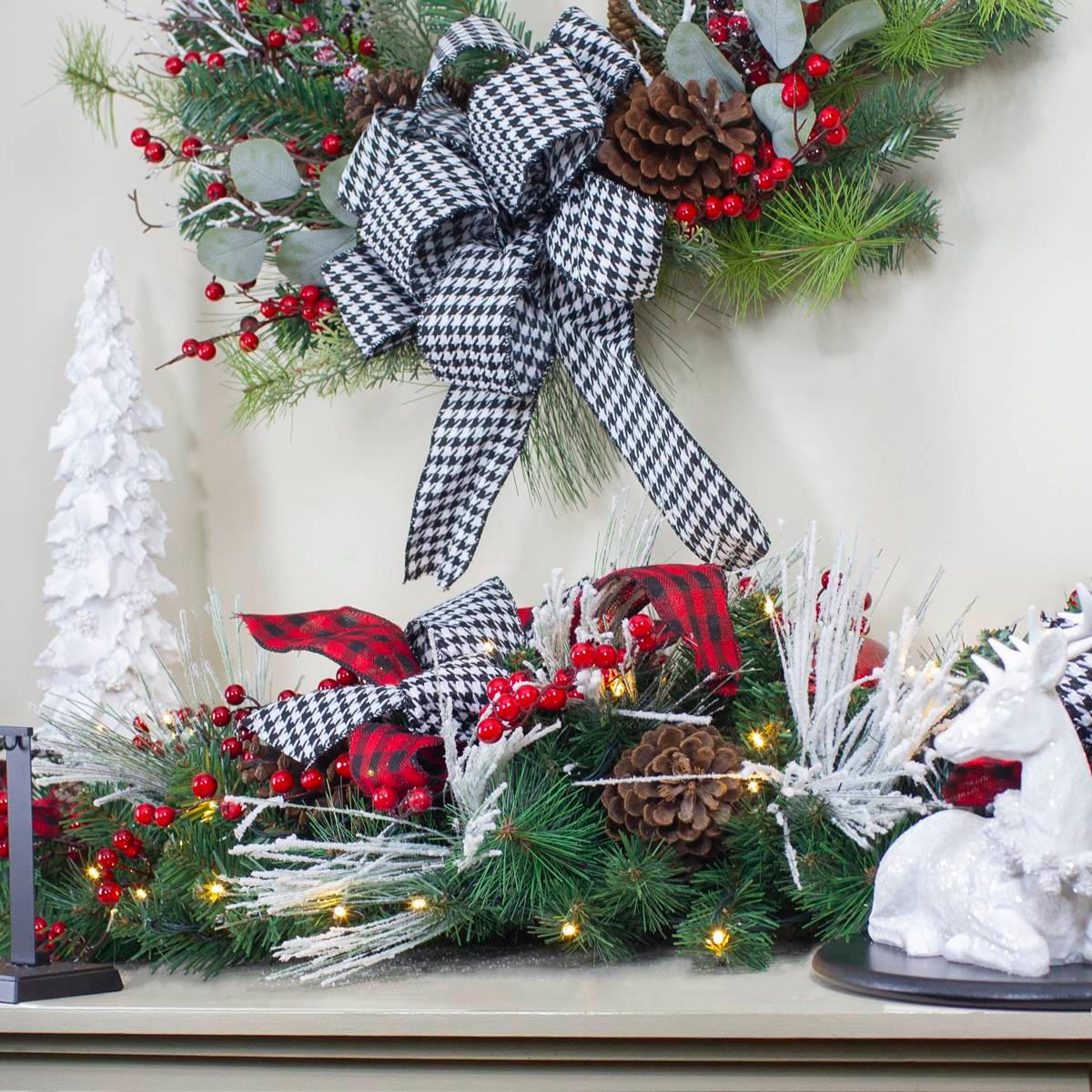Northlight Seasonal 6ft. Pre-Lit Plaid Artificial Garland