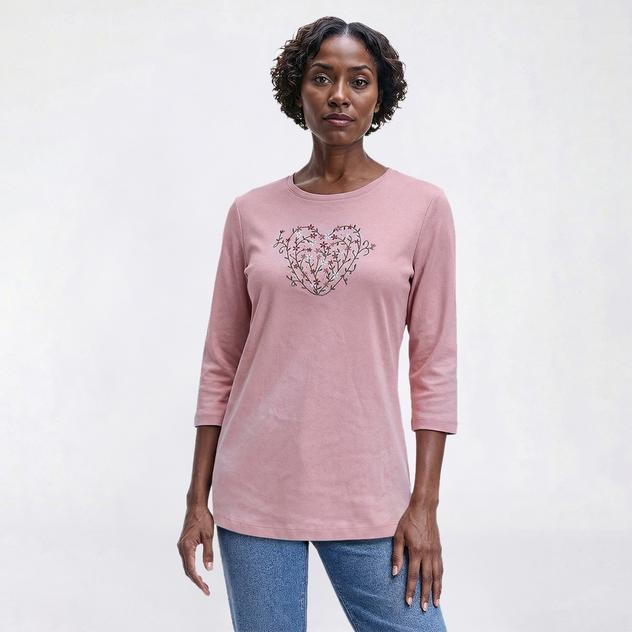 Petite Hasting & Smith 3/4 Sleeve Embroidered Heart Tee