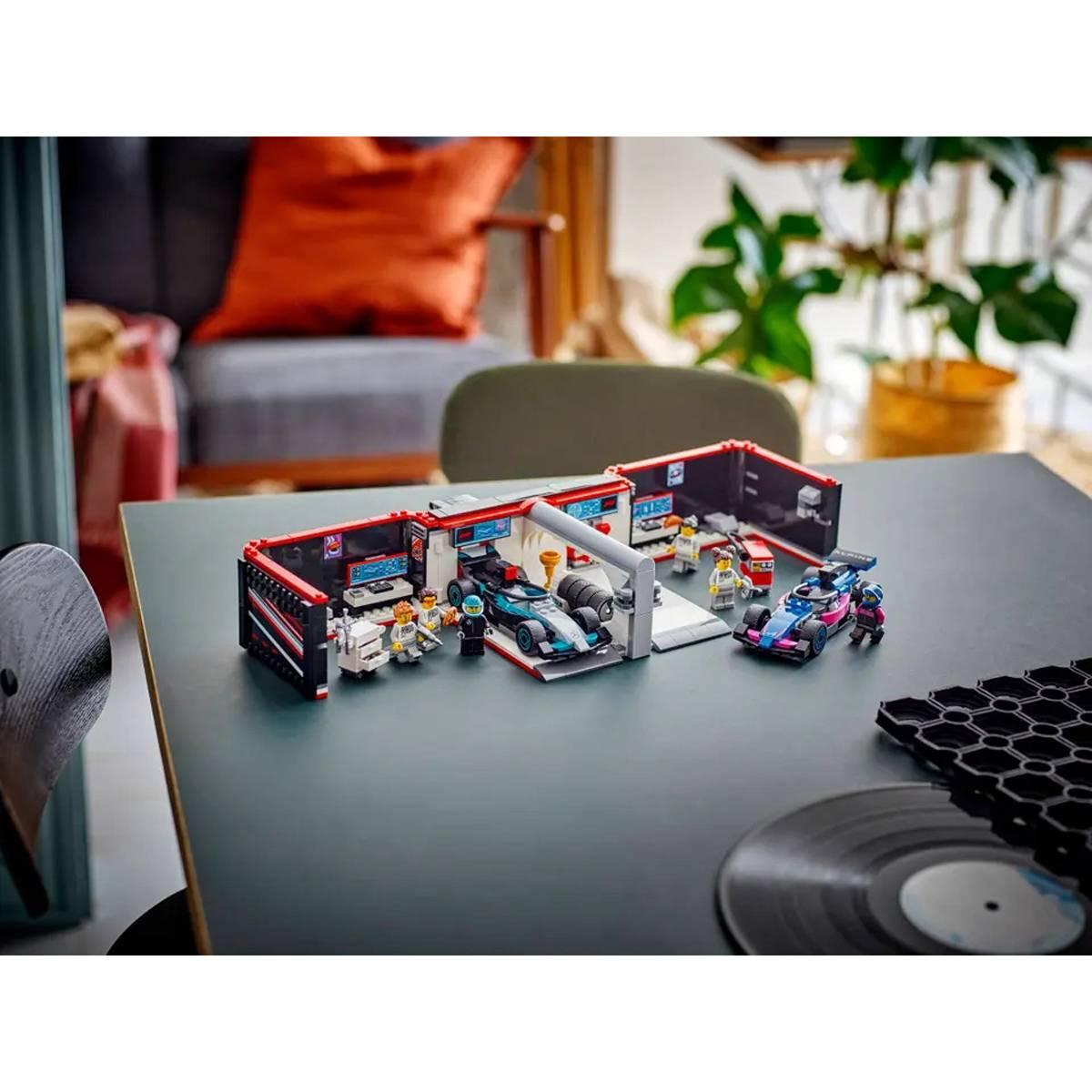 LEGO® CITY F1® Garage & Mercedes-AMG & Alpine Cars Building Kit