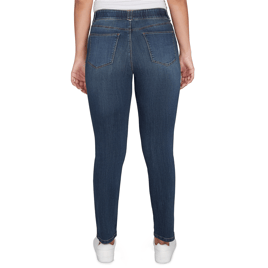 Petite Skye’s the Limit Essentials Slimming Denim Jeans