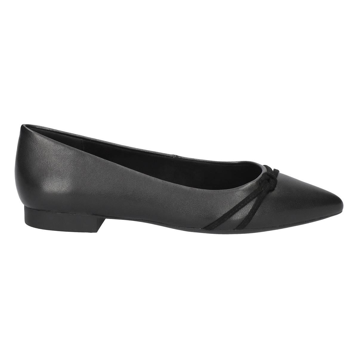 Womens Bella Vita Rhea Pointed Toe Flats