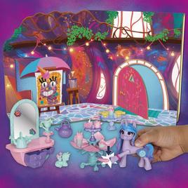 My Little Pony Izzy Moonbow Unicorn Tea Party