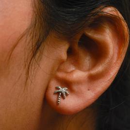 Haus of Brilliance 10kt. White Gold Diamond Palm Tree Earrings