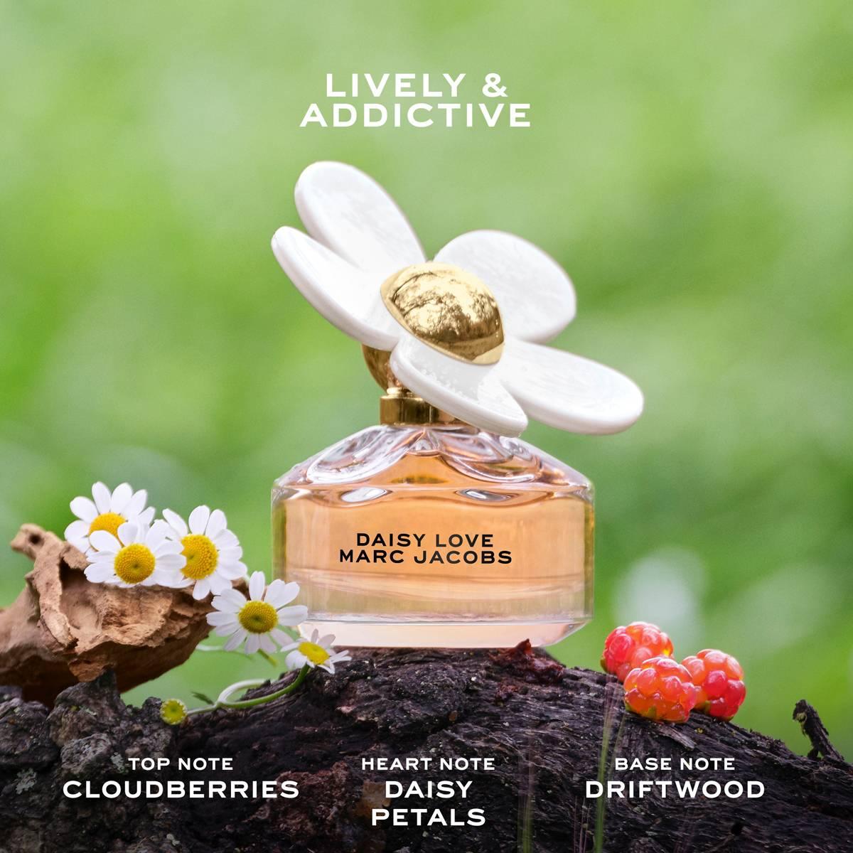 Marc Jacobs Daisy Love Eau de Toilette For Women 3pc. Set