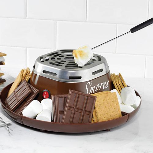 Nostalgia™ S'mores Maker