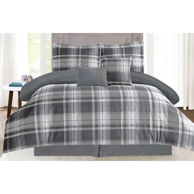Ashley Cooper™ Leo Plaid 5pc. Reversible Comforter Set
