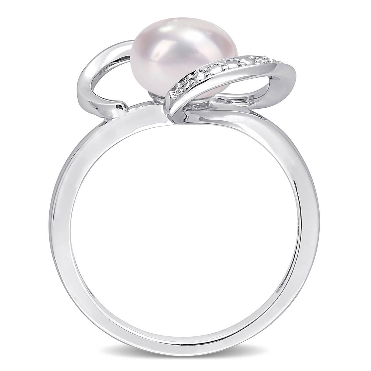 Gemstone Classics™ Cultured Pearl & Diamond Heart Ring