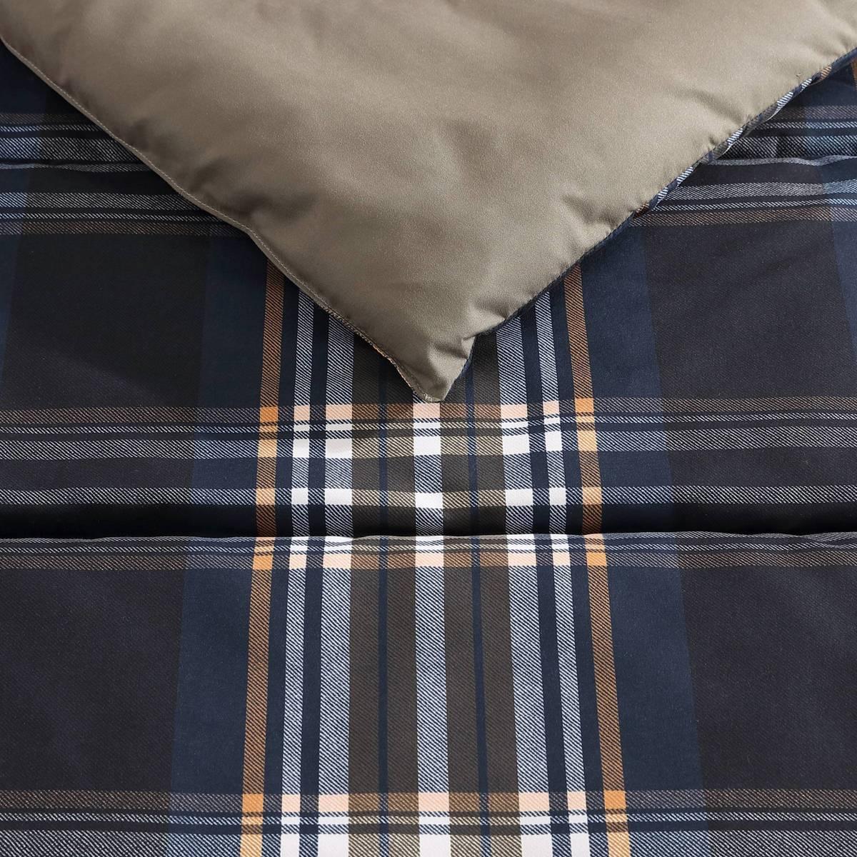 Wrangler City Flats Plaid Microfiber Reversible Comforter Set