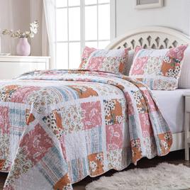 Greenland Home Fashions(tm) Everly Shabby Chic Quilt Set