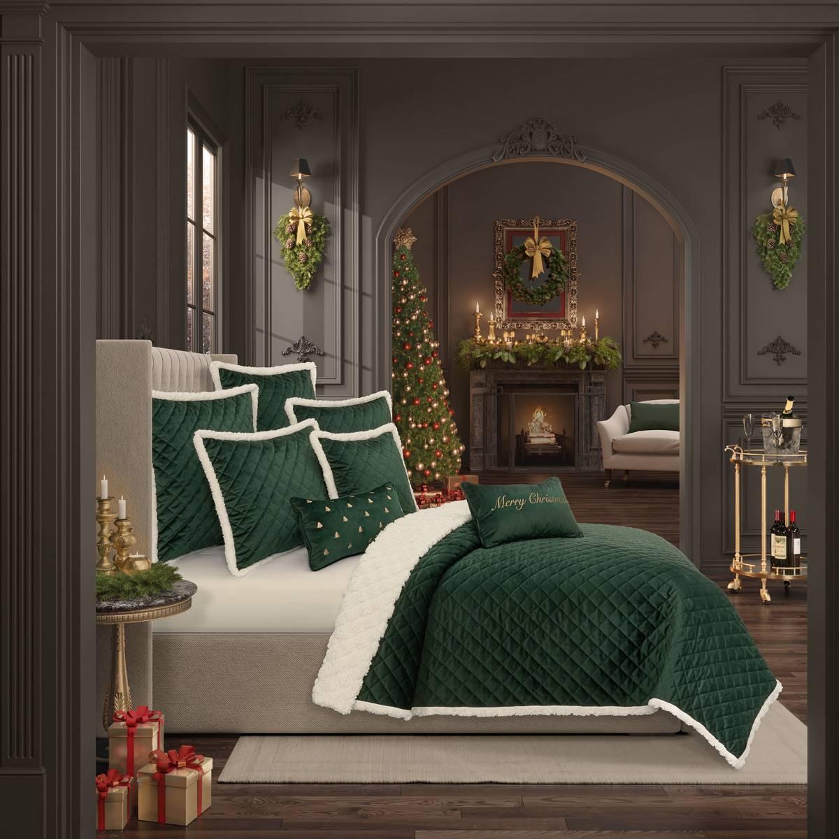J. Queen New York Casey Sherpa Evergreen Bedding Set preview